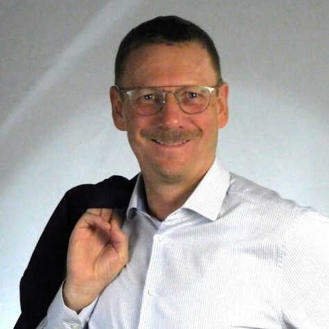 Jens Stapelfeldt - Technical Sales Lead EMEA - Xilinx GmbH