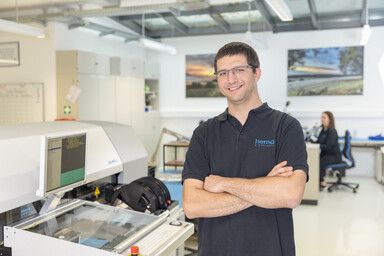 hema Mitarbeiter in der Fertigung